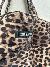 Indlæs billede til gallerivisning Shopper i quiltet dyreprint