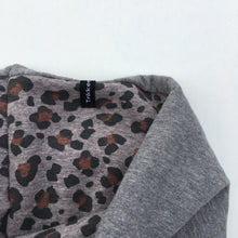 Indlæs billede til gallerivisning Unika Halsedisse med dyreprint og grå jersey. - TrikkerDesign