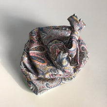 Indlæs billede til gallerivisning Børne hue i bohéme med sløjfe. Str.4-8 år - TrikkerDesign