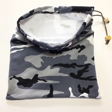 Indlæs billede til gallerivisning Øretelefon pose/ Tøjpose i army look - TrikkerDesign