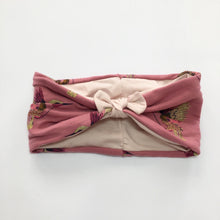 Indlæs billede til gallerivisning Pige Pandebånd med fugle og glimmer. Str. 8-14 år. - TrikkerDesign