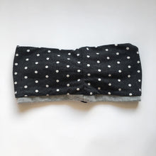 Indlæs billede til gallerivisning Pandebånd i prikket jersey med aftagelig sløjfe