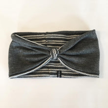 Indlæs billede til gallerivisning Pige Pandebånd med sølvtråd og lækker grå Stretch str. 8-14 år - TrikkerDesign