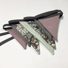 Indlæs billede til gallerivisning Flagranke i støvet lilla, bohéme og mint stof - TrikkerDesign