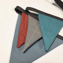 Indlæs billede til gallerivisning Flagranke med rust, blå og grå flag - TrikkerDesign