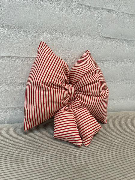 Lille stjerne i bolchefarvet bomuld.