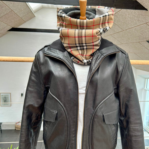 Halsedisse i tern med to slags fleece