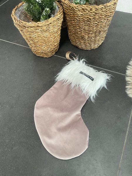 Stor julesok i sart Rosa velour med fake fur.