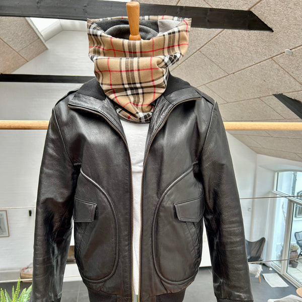 Halsedisse i tern med to slags fleece