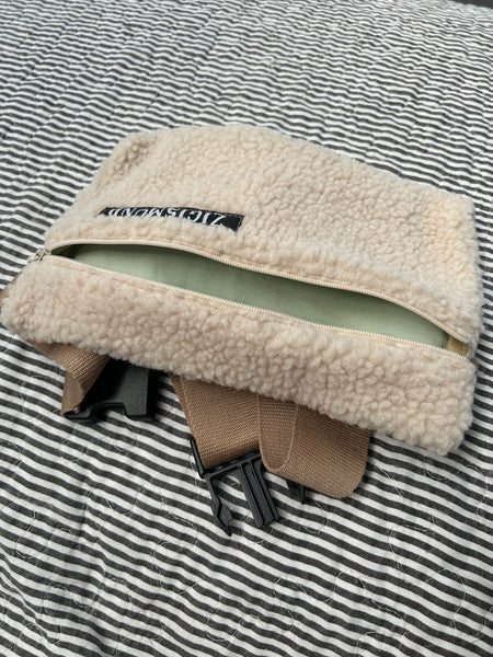 Bæltetaske/crossbody i teddybear.