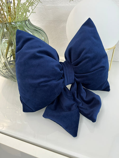 Lille velour sløjfe i kobolt blå.