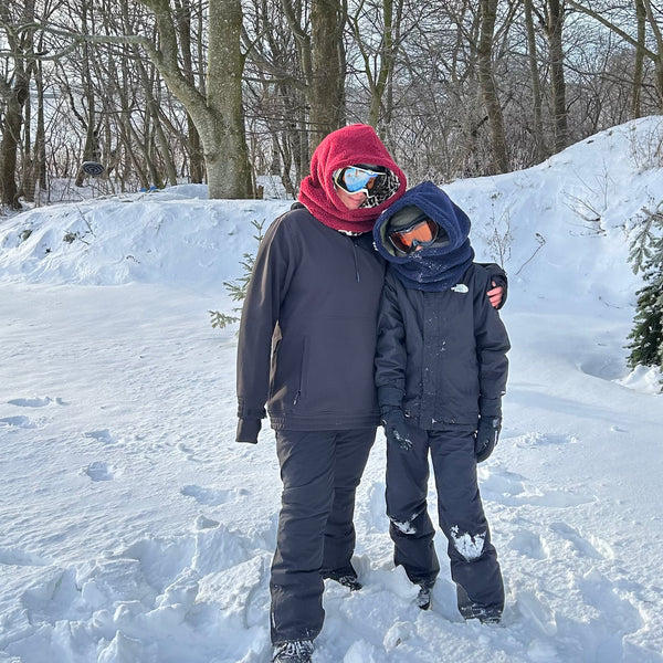 Balaclava i boudeaux Teddy med Leo fleece.