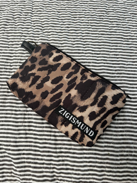 Keyhanger pung i quiltet dyreprint.