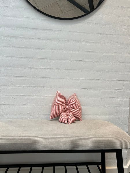 Lille stjerne i bolchefarvet bomuld.