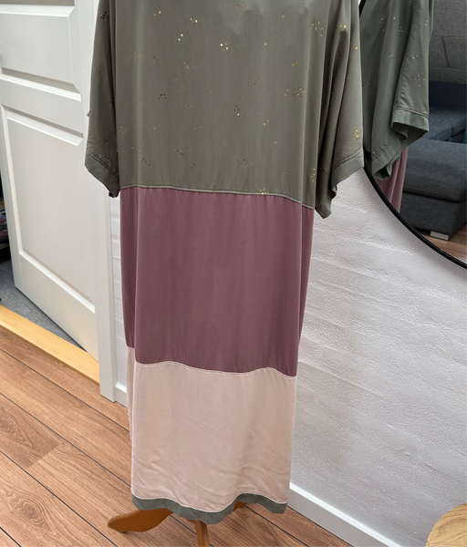 Strand kimono i 3 farver med guld prikker str. xs/m