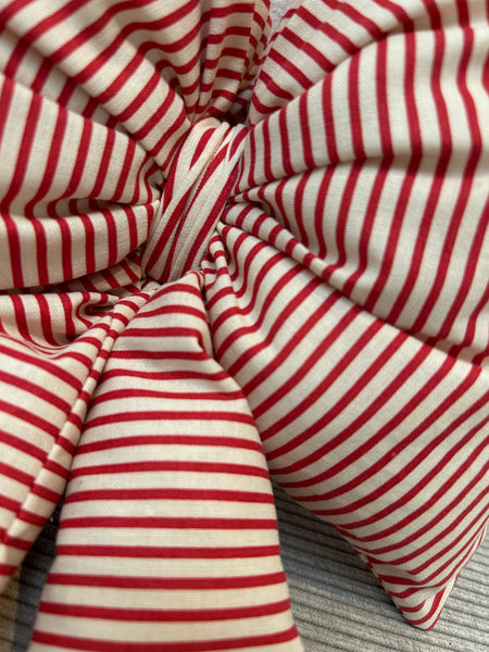 Lille stjerne i bolchefarvet bomuld.