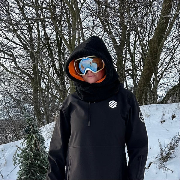 Balaclava i sort Teddy med orange fleece.