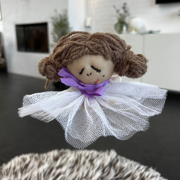 Den lille fede skytsengel Daniella.