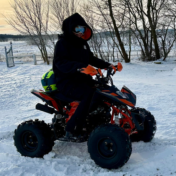 Balaclava i sort Teddy med orange fleece.