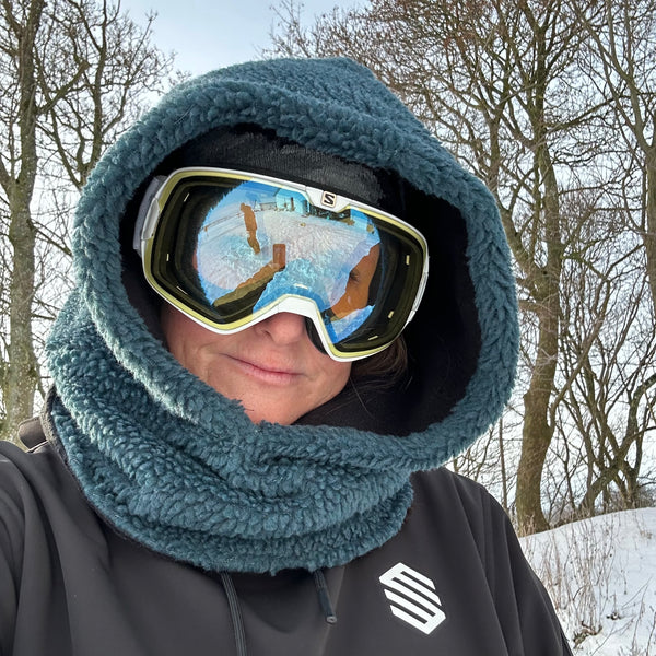 Balaclava i petrol Teddy med sort fleece.