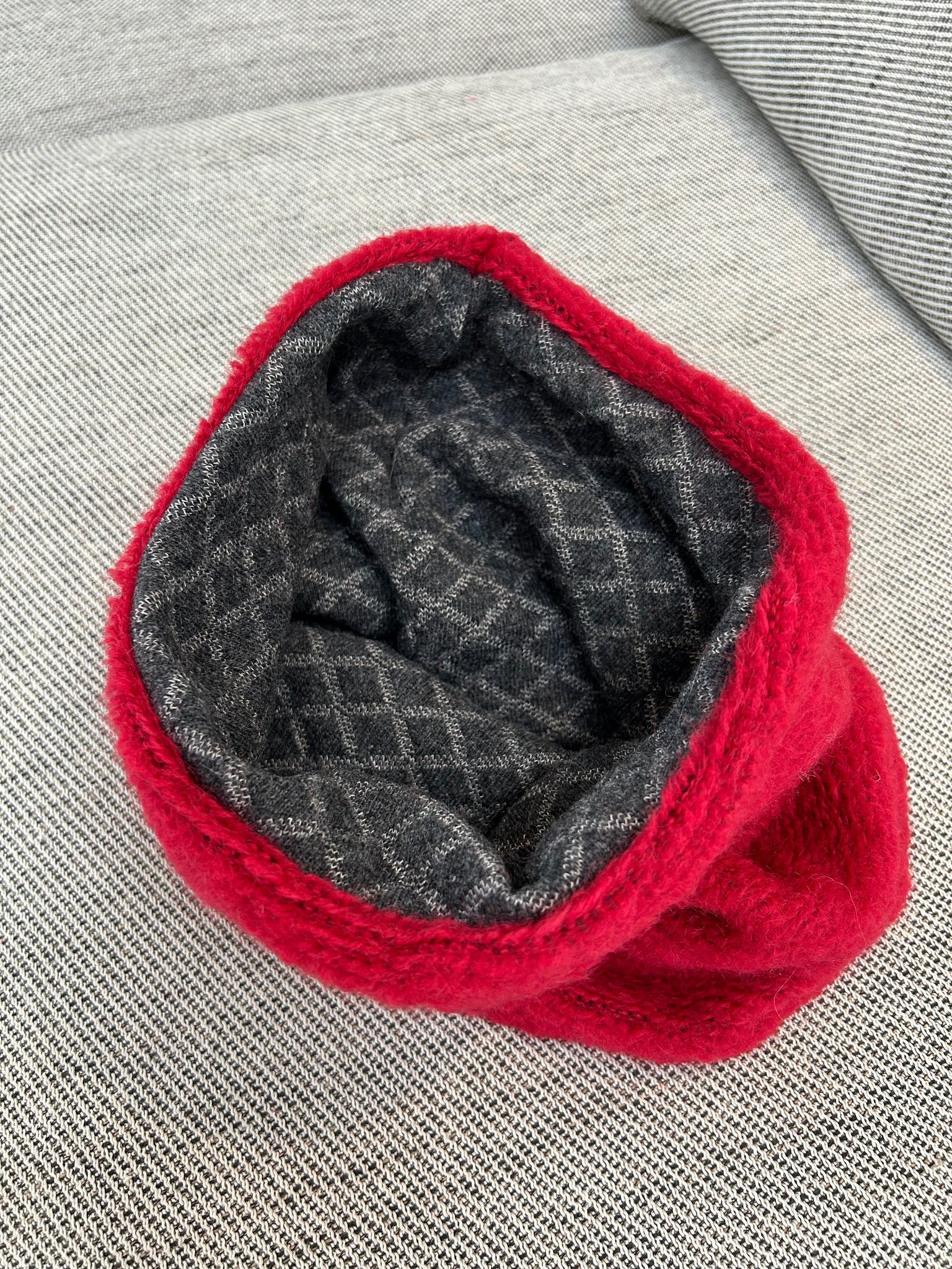 Halsedisse i skønne stærke farver.