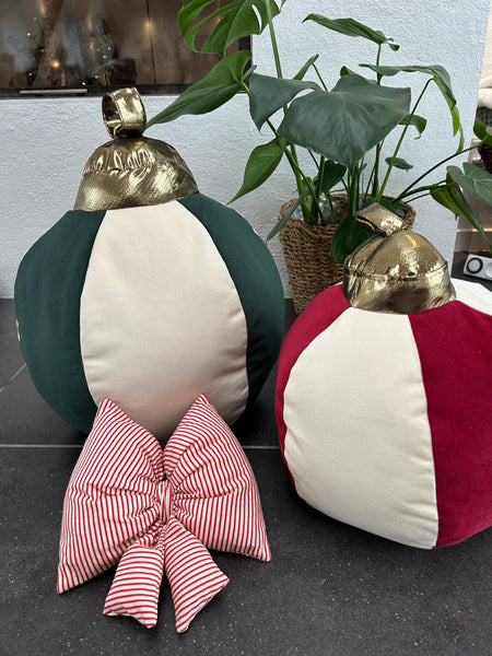 Lille stjerne i bolchefarvet bomuld.