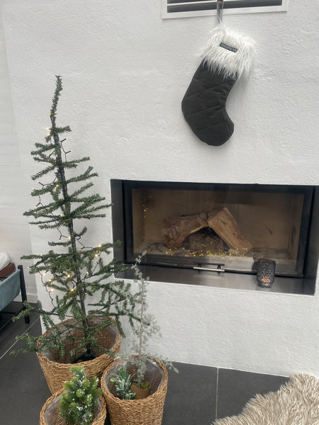 Stor julesok i army quilt med fake fur.