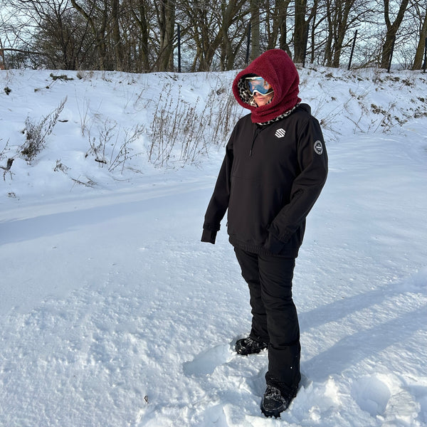 Balaclava i boudeaux Teddy med Leo fleece.