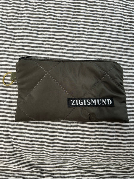 Keyhanger taske i armygrøn quilt.