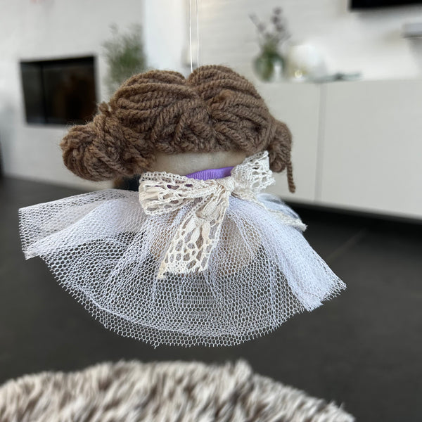 Den lille fede skytsengel Daniella.