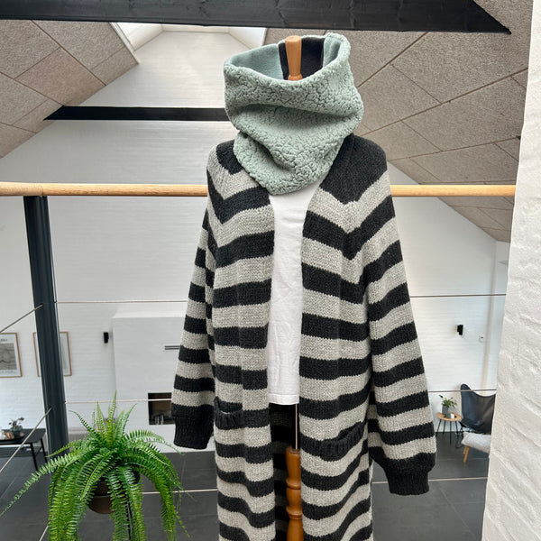 Halsedisse i blødt jadegrønt teddybear med forskelligt fleece