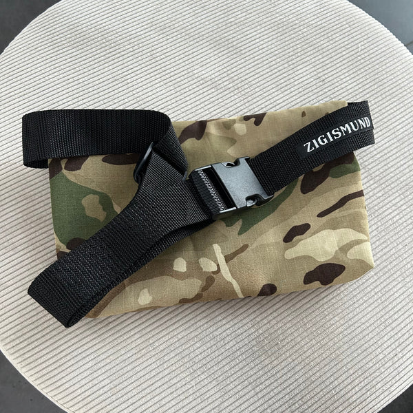 Bæltetaske/crossbody bag i militær.