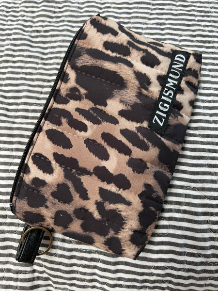 Keyhanger pung i quiltet dyreprint.