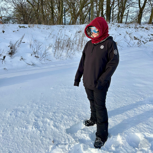 Balaclava i boudeaux Teddy med Leo fleece.