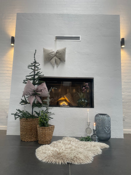 Kæmpe julesløjfe i Rosa velour med fyld.