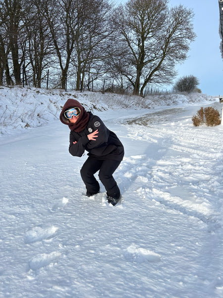 Balaclava i brunt Teddy med beige fleece.