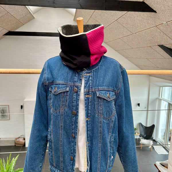 Halsedisse i bordeaux, hvid og grå