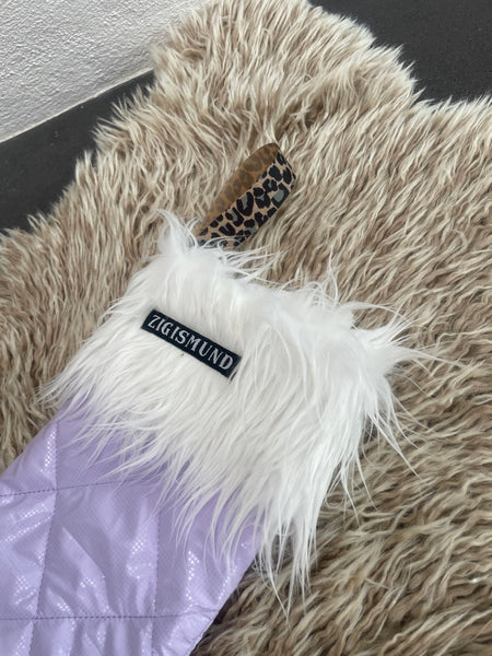 Stor julesok i lilla med shine og fake fur.