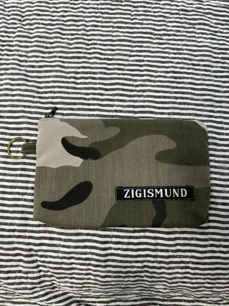 Keyhanger taske i army med army lynlås.