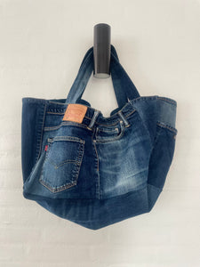 Levis denim shopper med lommer og slid.