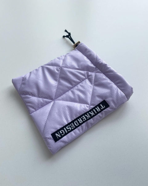 Babyslarmpose til Neonate N65 i shiny purple.