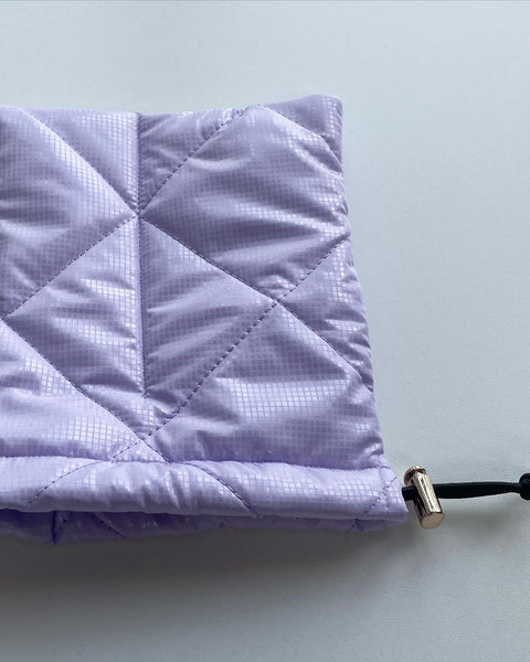 Babyslarmpose til Neonate N65 i shiny purple.