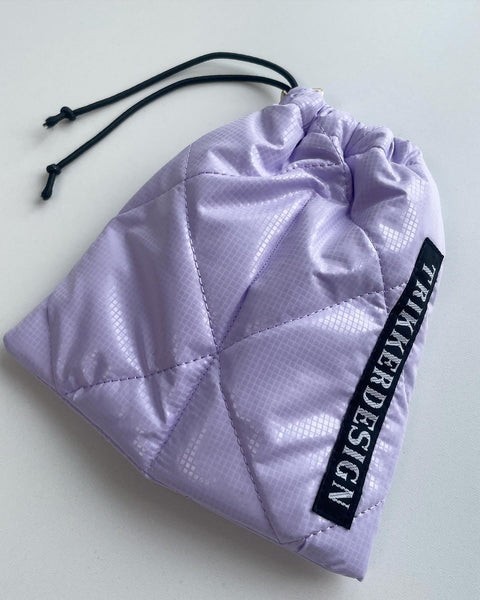 Babyslarmpose til Neonate N65 i shiny purple.