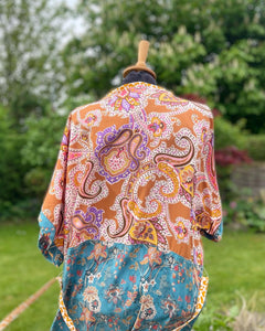 Strand Kimono i flere nuancer og med mønster og dyreprint (xs-m)