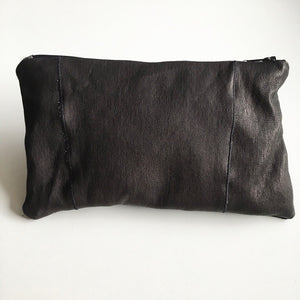 Clutch med "lak" skindstykker. - TrikkerDesign