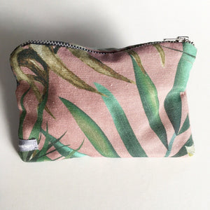 Pung/clutch i rosa farve. - TrikkerDesign