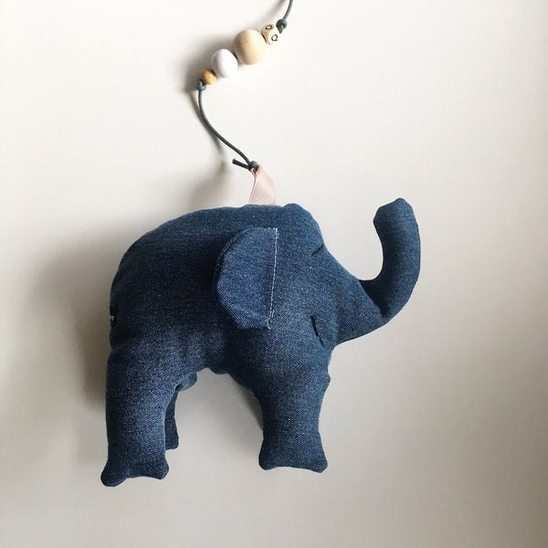 Uro med Elefanten Pelle - TrikkerDesign