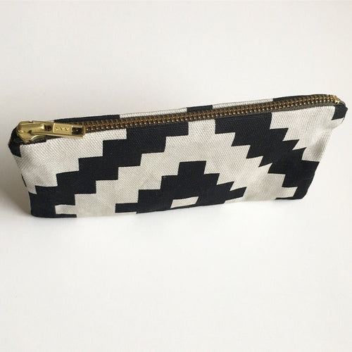 Clutch i printet tekstil. - TrikkerDesign