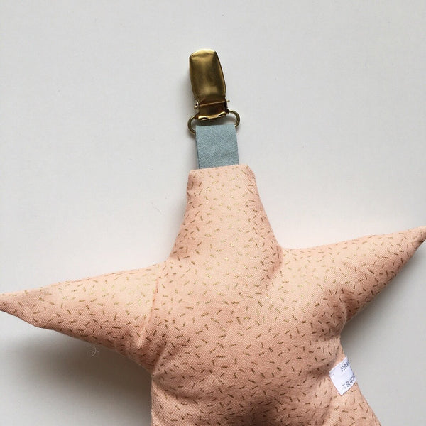 Barnevogns clips med med stjerne og guldstreger - TrikkerDesign