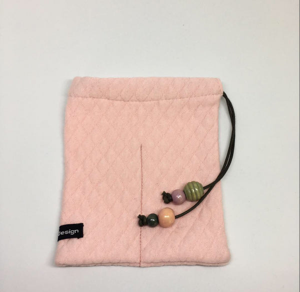 Babyalarm pose i lyserød med sort snor - TrikkerDesign